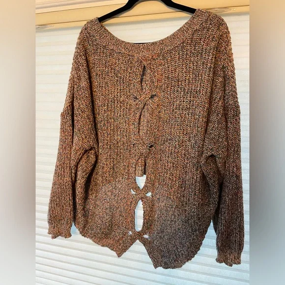 Express cable knit split back hi-lo multi colored sweater - Picture 4 of 6